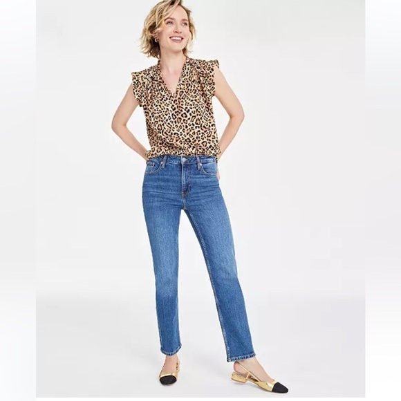 On 34th Straight High Rise Leg Jean - Picture 1 of 10